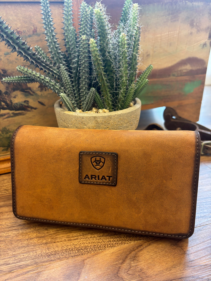 Ariat Gwen Collection Brown Genuine Leather Checkbook Wallet A770019602