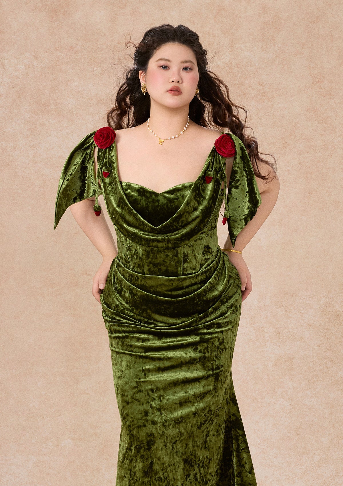 Curve & Plus Greenwood Rose Metamorphosis Dress