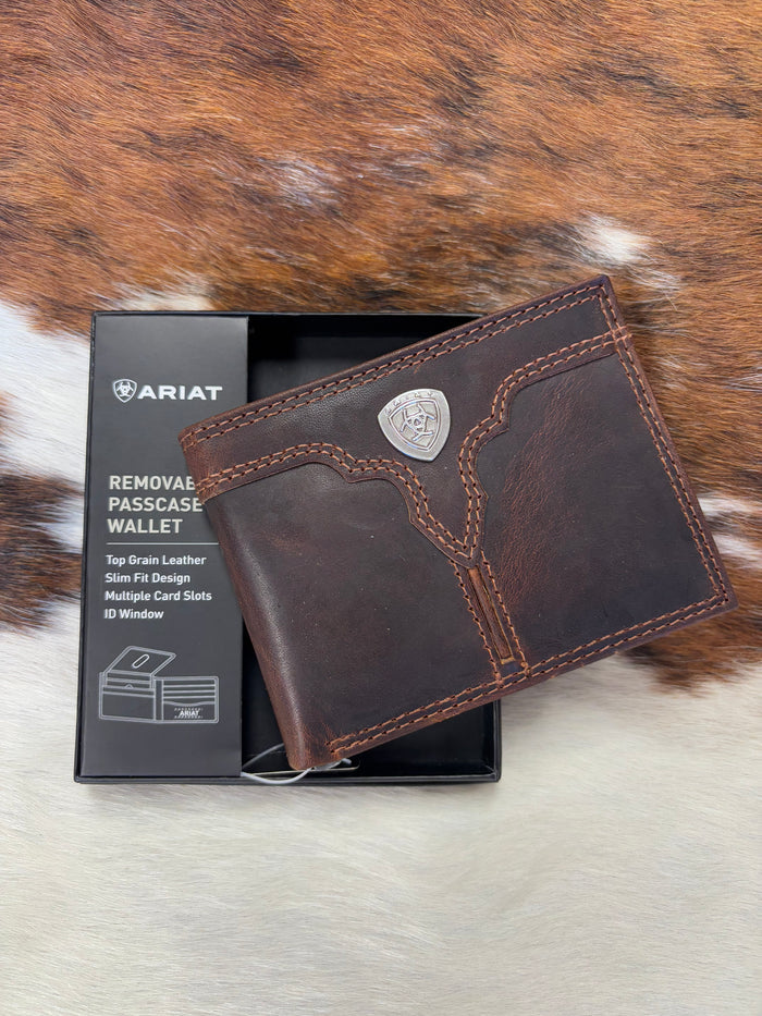 Ariat Brown Bump Shield Stitched Leather Removable Passcase Bi-Fold Wallet A3550202