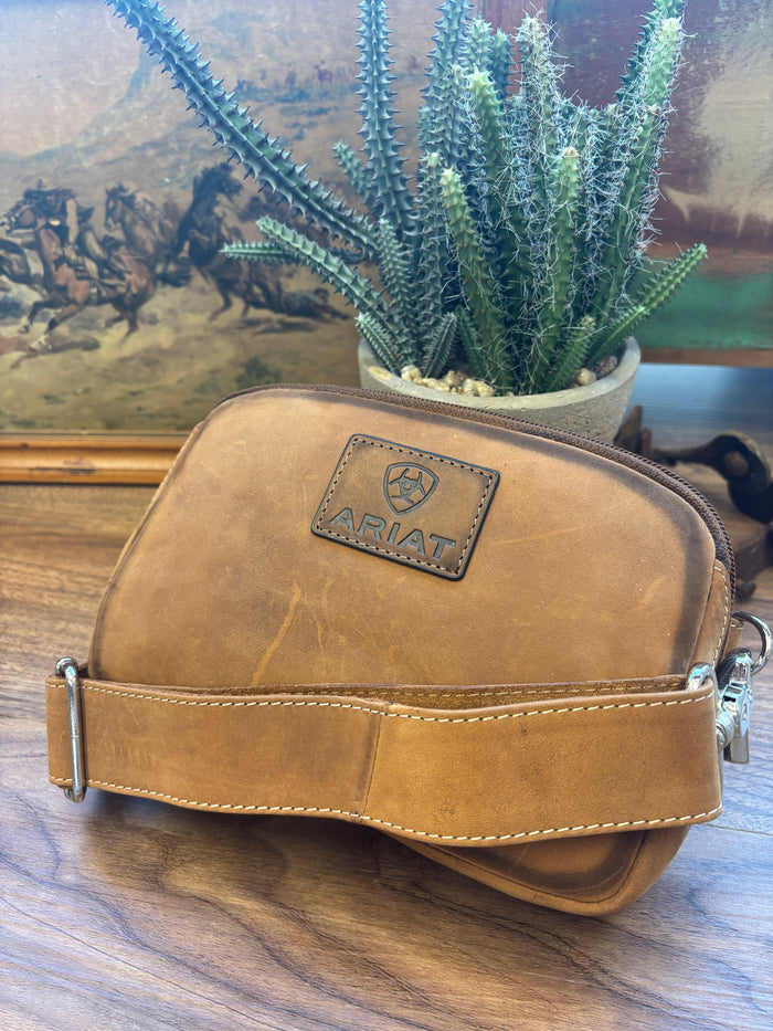 Ariat Gwen Collection Brown Genuine Leather Belt Crossbody Purse A770017402